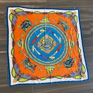 BAOSHDI Silk Scarf